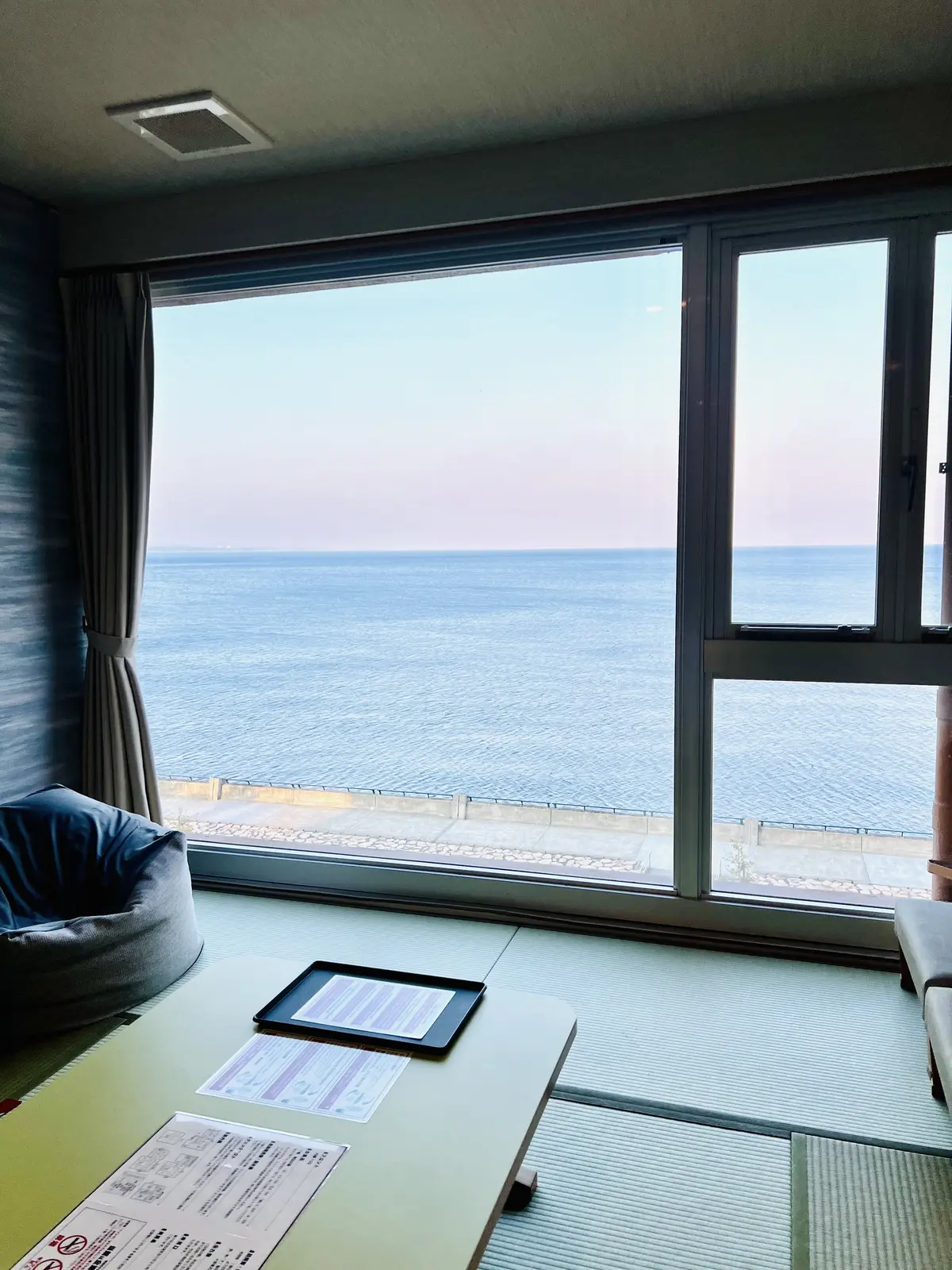 目の前に海が広がるお部屋♡