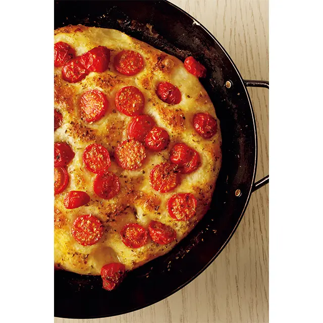 トマトとオレガノの フォカッチャ