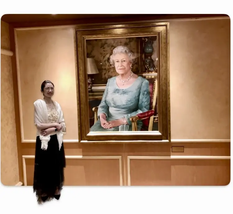 エクラeclat Jマダム、夜のドレスコード