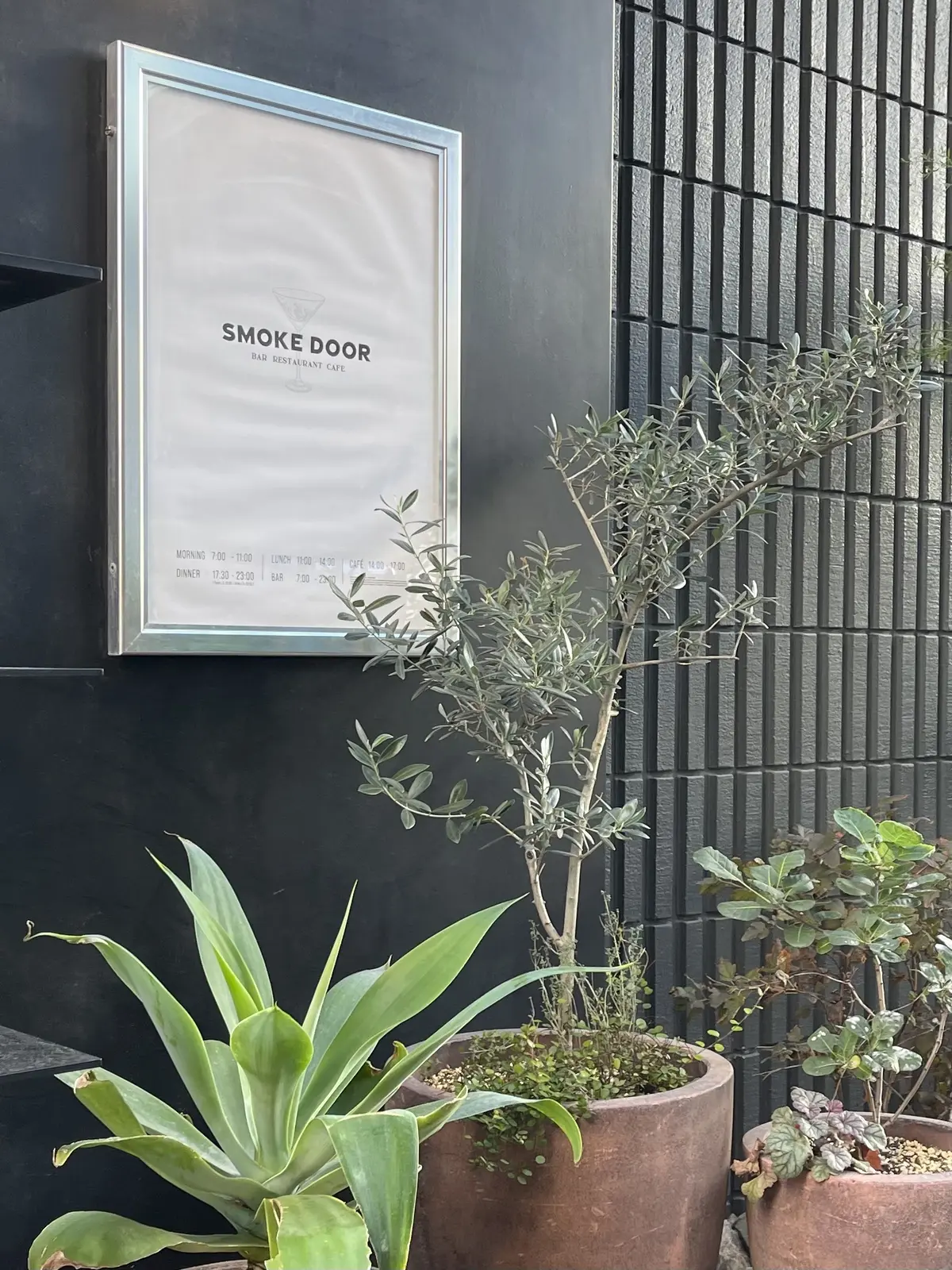 グレーコーデで華組横浜ランチの画像_2