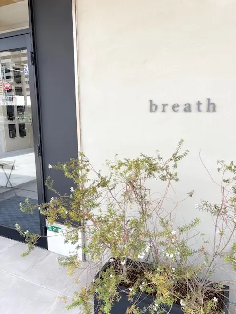 breath HAIR SALON