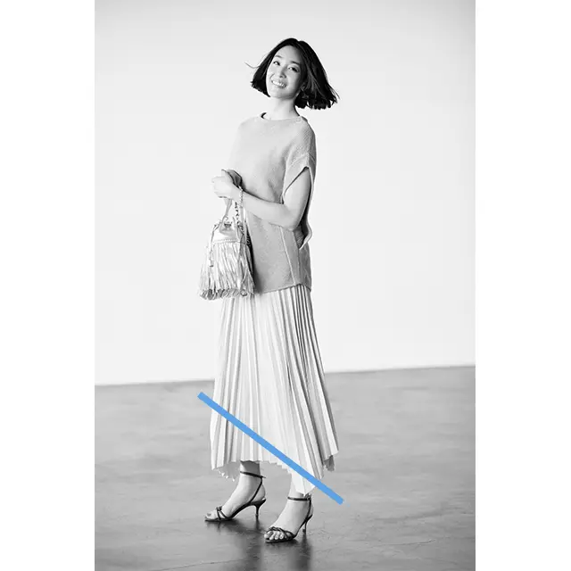 着やせルール　アシンメトリーなスカートで斜め線をつくる