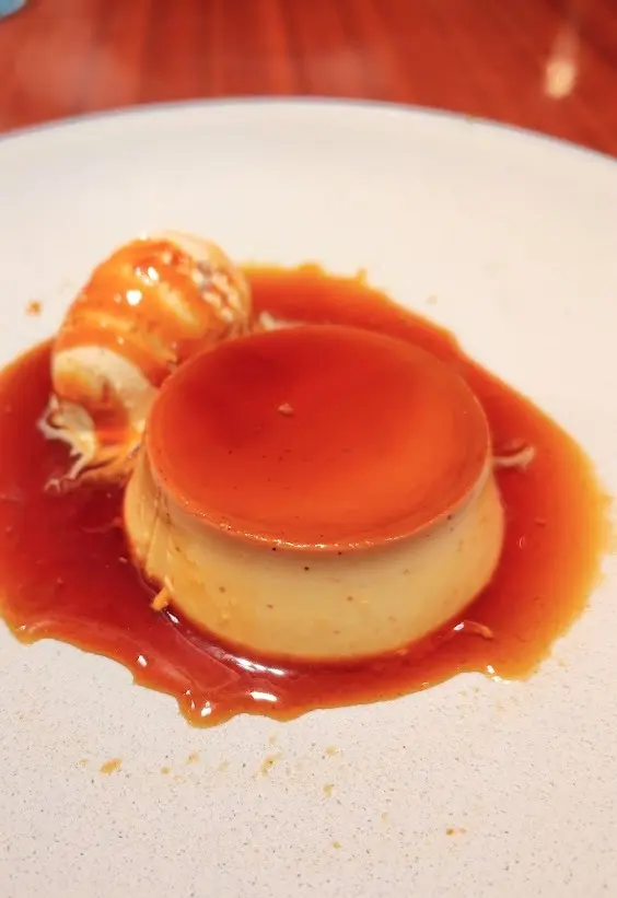 GUのワイドパンツで緑に囲まれた大手町ラの画像_6