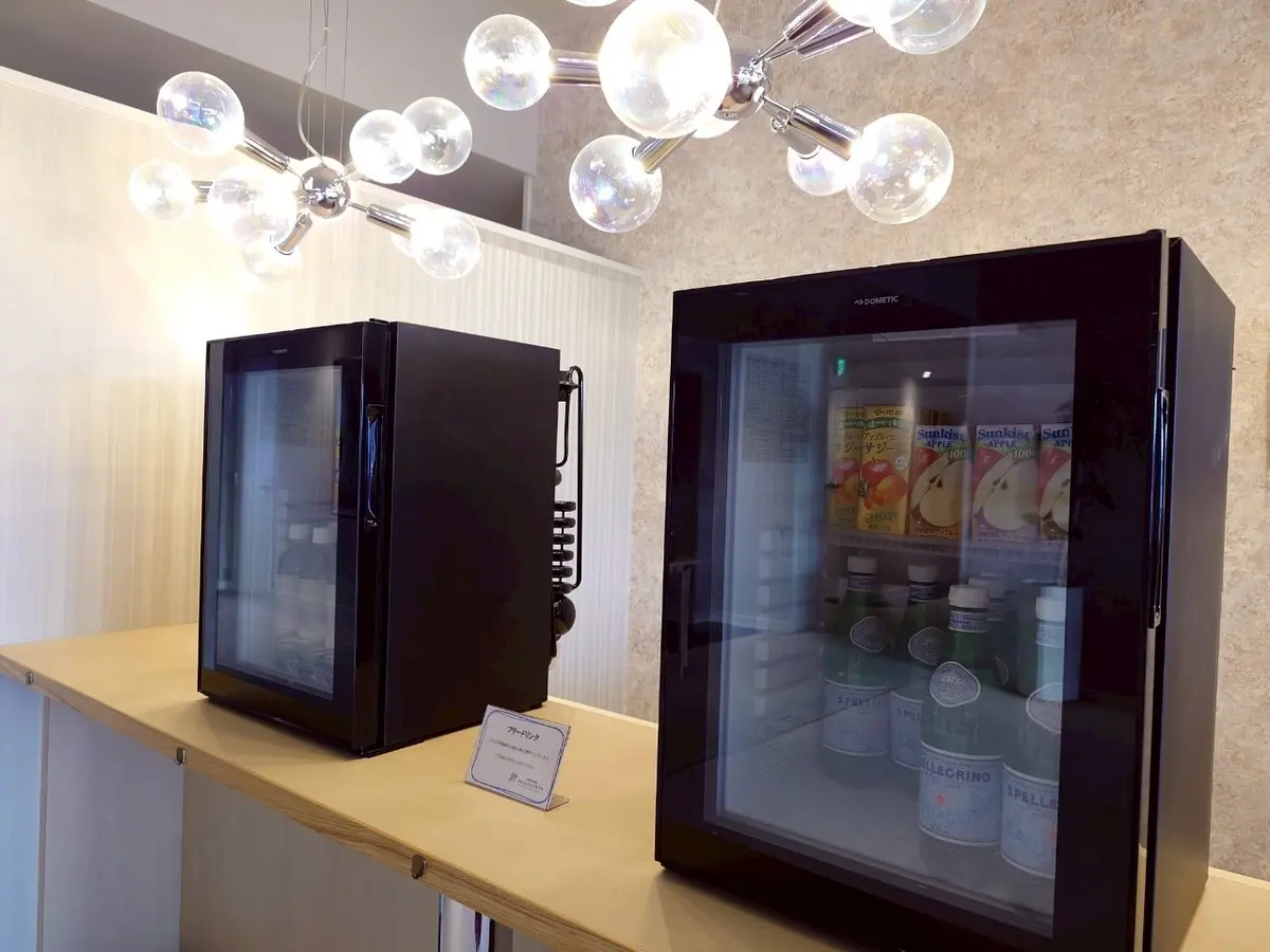 湖畔の洋館　かたくらシルクホテル