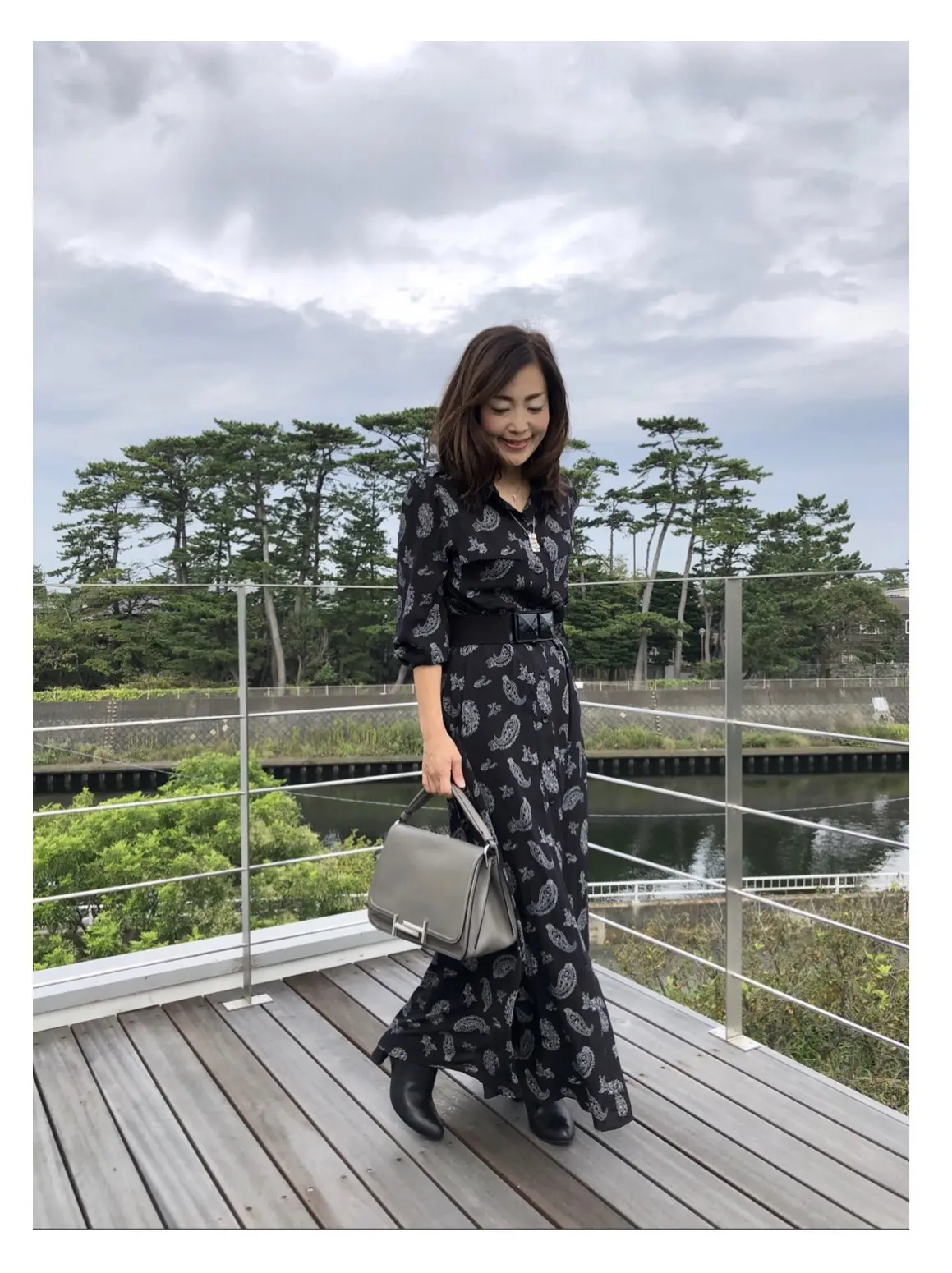 ZARAの着痩せワンピースでテラスランチの画像_2