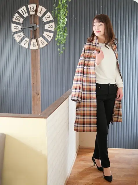 ベージュの春コート