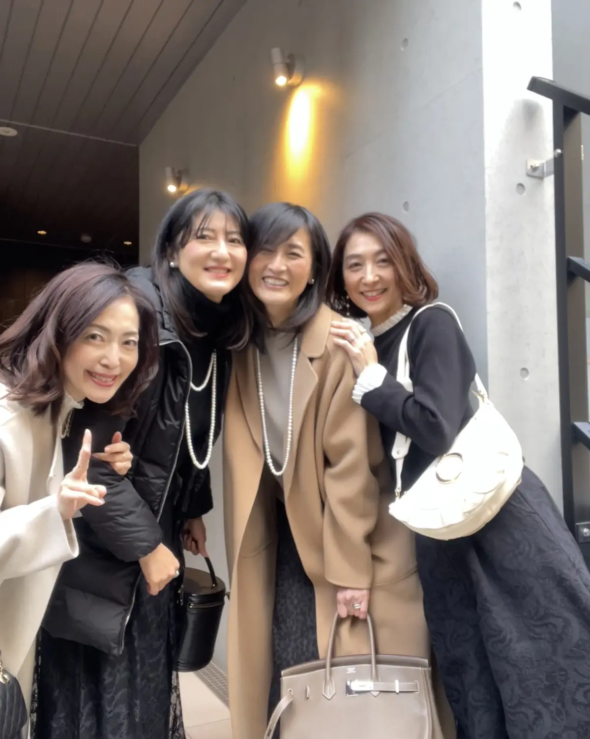 思い出ジュエリーを付けて華組同期ランチ♡の画像_1