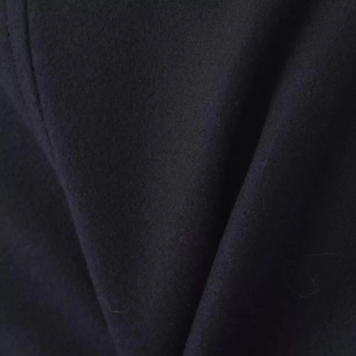 アウターも小物も、より軽やかに、華やかにの画像_8