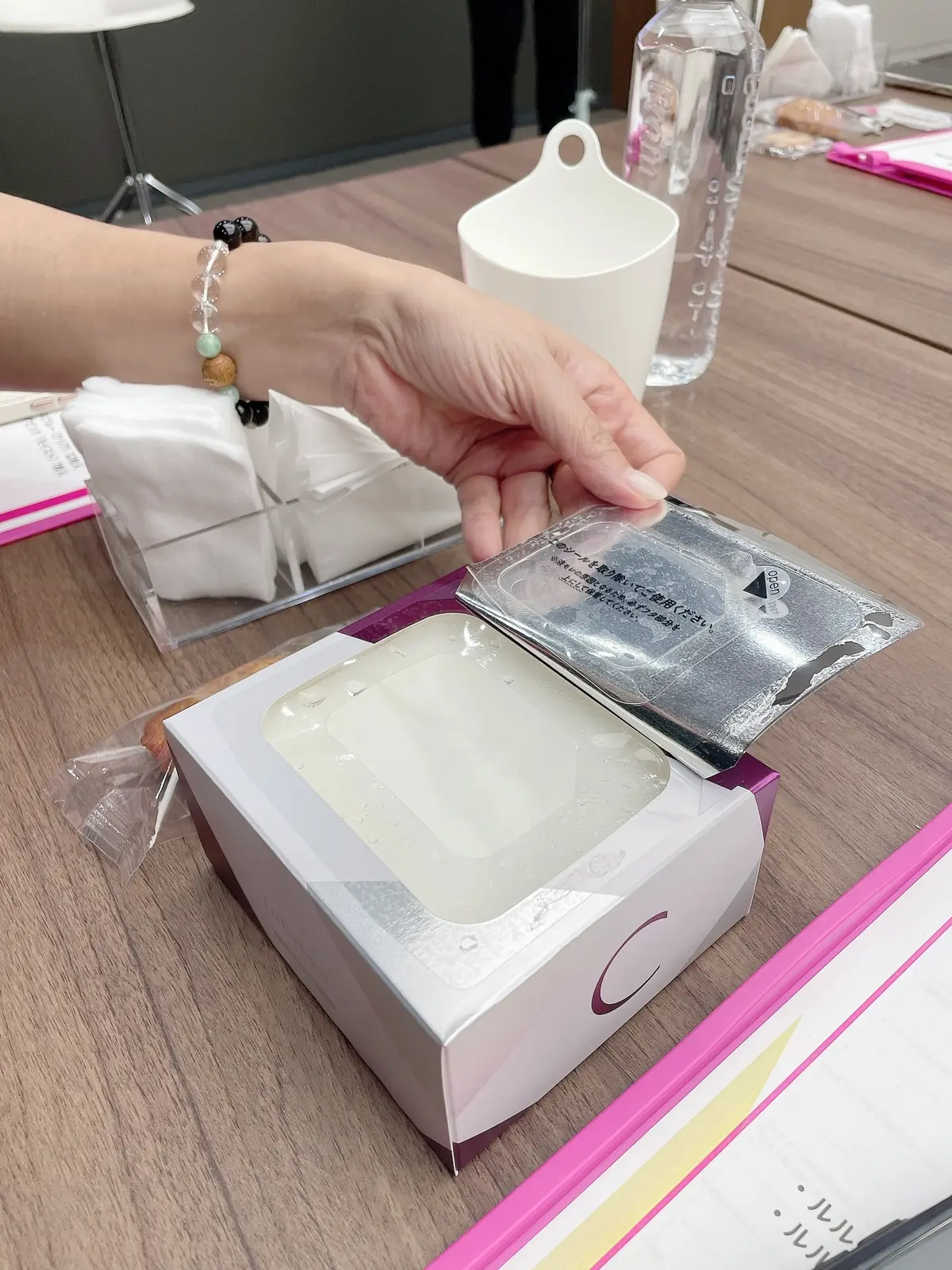 ルルルン、ルルルンマスク、マスク、パック、OVER45、OVER 45、OVER 45 MOIST、OVER45 MOIST、OVER 45 CLEAR、ルルルンOVER45 アイリスブルークリア、ルルルンOVER45 カメリアピンクモイスト、ルルルンOVER45 カメリアピンク（モイスト）、ルルルンOVER45 アイリスブルー（クリア）、Jマダム、エクラ、イベント、エクライベント、ルルルン、ルルルンパック、パック、OVER45、OVER 45、OVER 45 MOIST、OVER45 MOIST、OVER 45 CLEAR、ルルルンOVER45 アイリスブルークリア、ルルルンOVER45 カメリアピンクモイスト、ルルルンOVER45 カメリアピンク（モイスト）、ルルルンOVER45 アイリスブルー（クリア）、マスク王子、エクラ、イベント、エクライベント、ルルルン、ルルルンパック、パック、OVER45、OVER 45、OVER 45 MOIST、OVER45 MOIST、OVER 45 CLEAR、ルルルンOVER45 アイリスブルークリア、ルルルンOVER45 カメリアピンクモイスト、ルルルンOVER45 カメリアピンク（モイスト）、ルルルンOVER45 アイリスブルー（クリア）、Jマダム