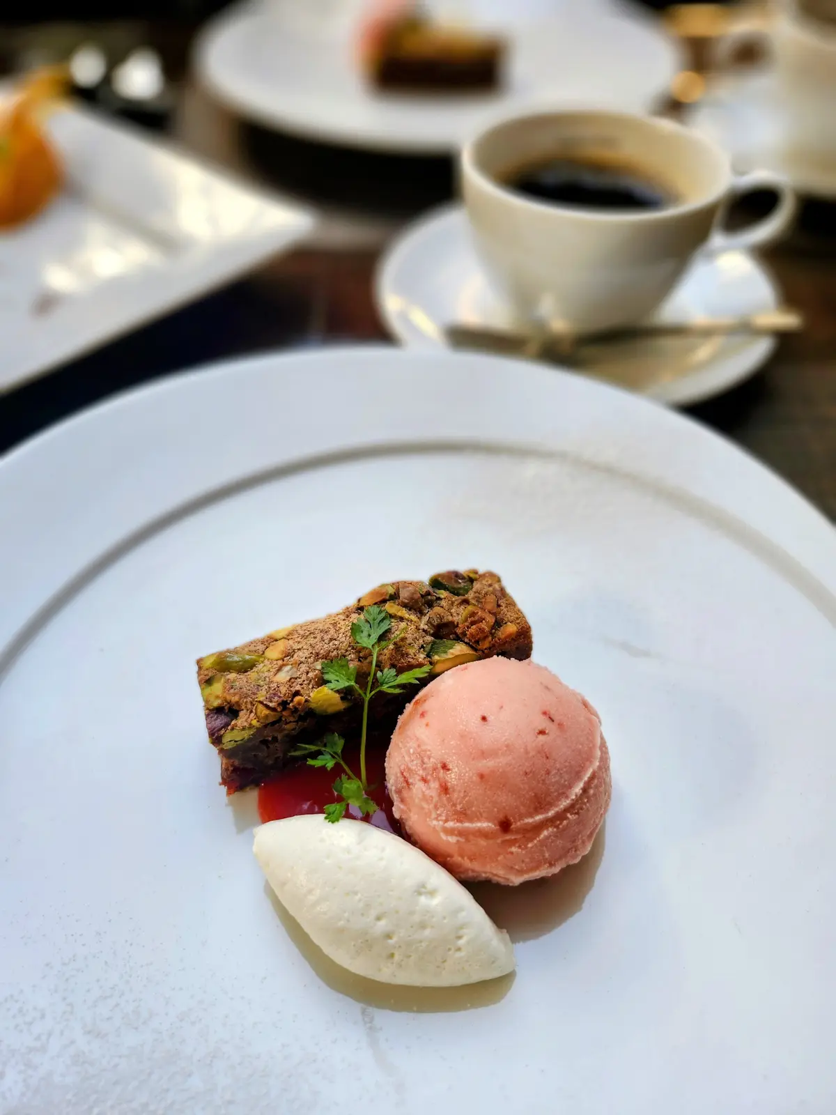 アンカーポイント、永田町ランチ、忘年会ランチ、40代ファッション、炭火焼きグリル、炭火焼きステーキ、ドラマ相棒、ロケ地、40代ファッション