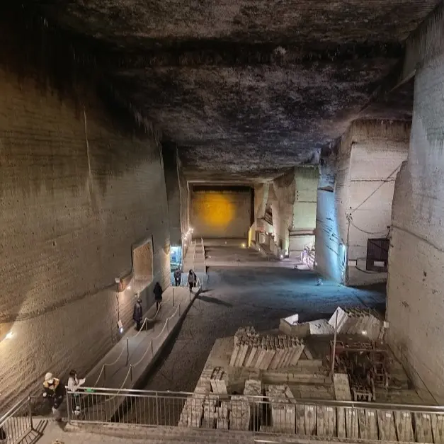 地下に広がる巨大空間に圧倒される～栃木県の画像_1