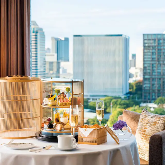 愛らしく上質な大人のアフタヌーンティーは、女子旅や親子旅にもおすすめ。