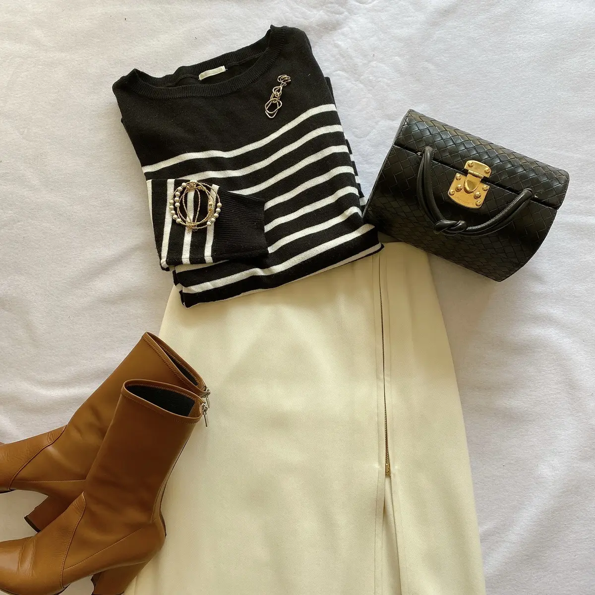 広がりすぎないナロースカートですっきり見の画像_6