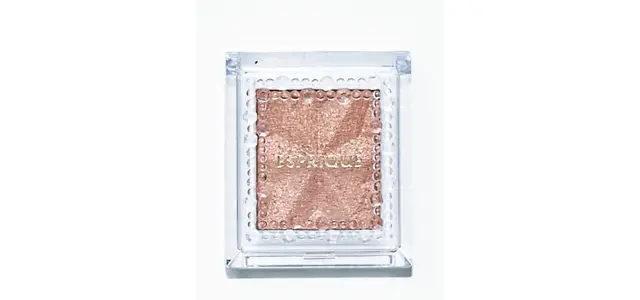 「二重の溝にたまったアイカラーがおもしろいほどきれいにならせます」。 エスプリーク セレクト アイカラー N BR302 ￥880（編集部調べ）／コーセー