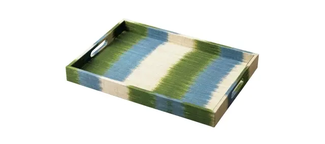 「エミリー トレイ L」（W50.5×D35.5×H5.5㎝）￥33,000／ジェネラルファニシングスアンドコー