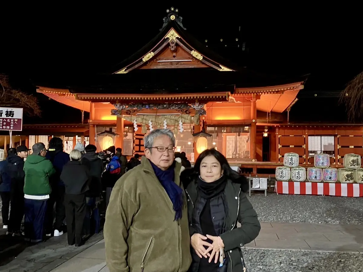 本栖湖に行く前の浅間神社に立ち寄り、初詣。