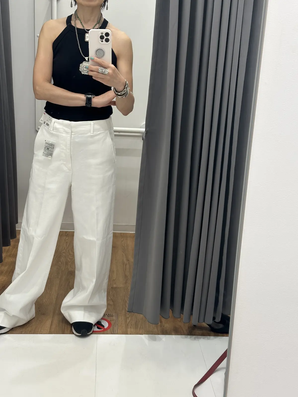 ユニクロホワイトデニム♫ の画像_5