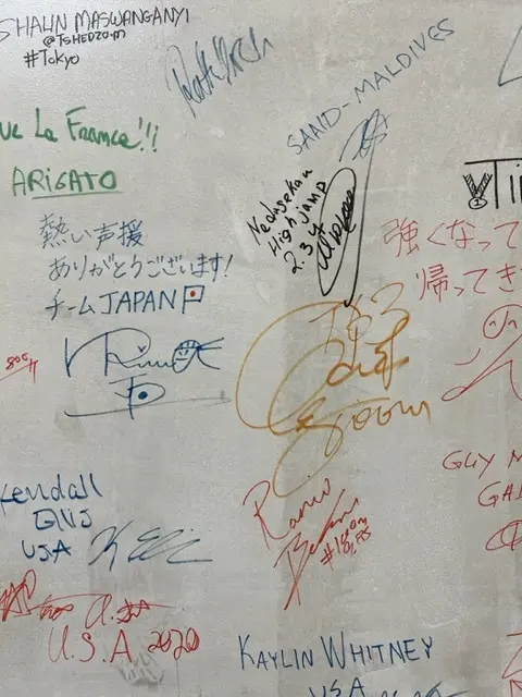 選手達のサイン