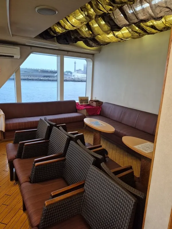 横浜開港記念日クルージング：豪華ディナーの画像_4