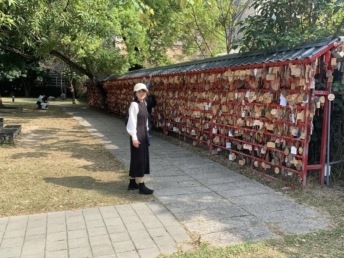 日本の絵馬のようなものもある檜意森活村