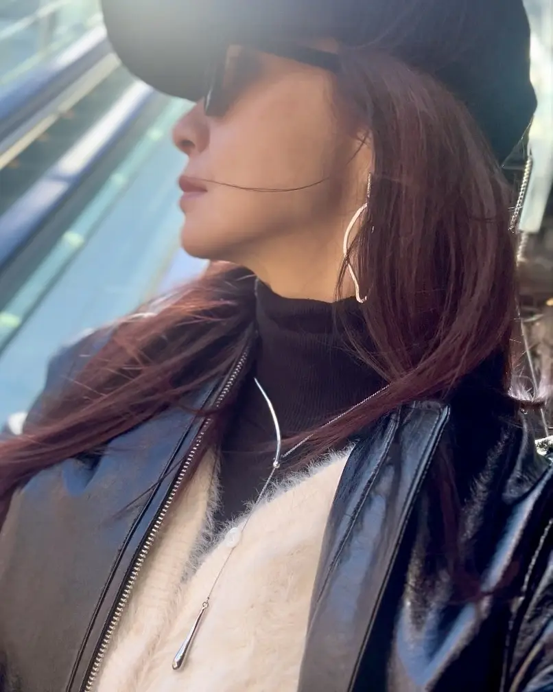 ブラックスニーカー購入！カジュアル3コーの画像_5