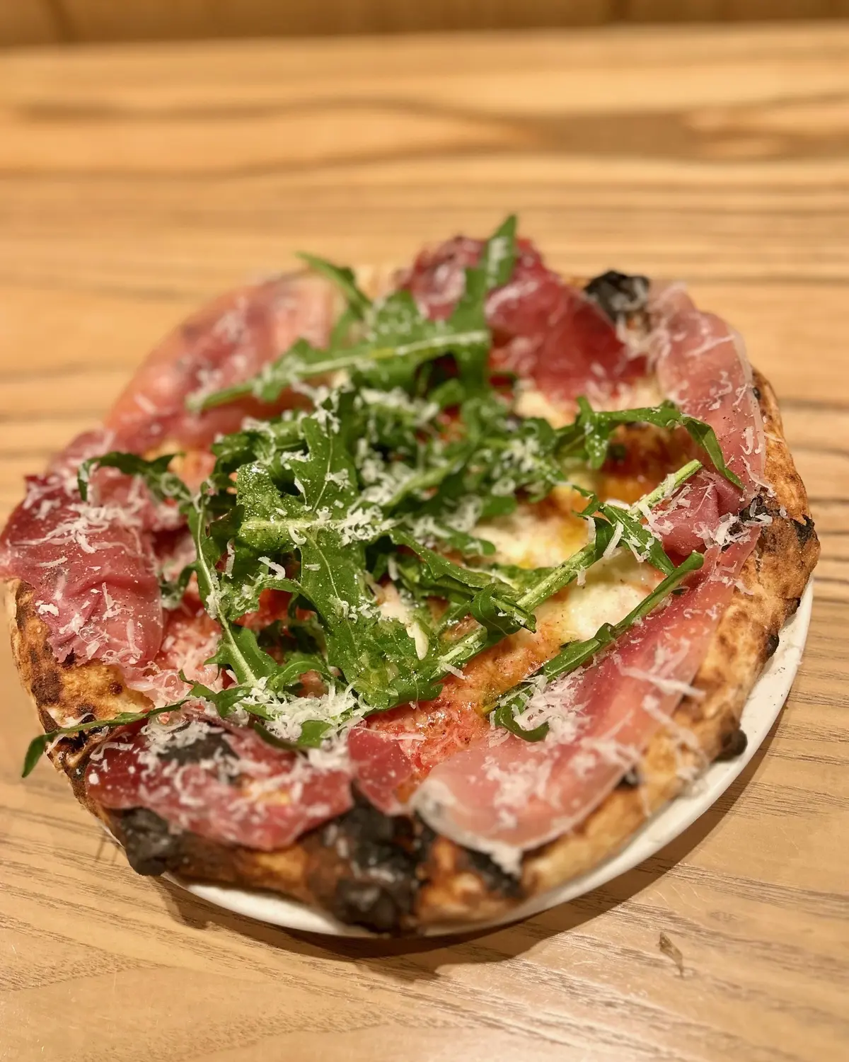 ピザを囲んで“Welcome to Hyの画像_5