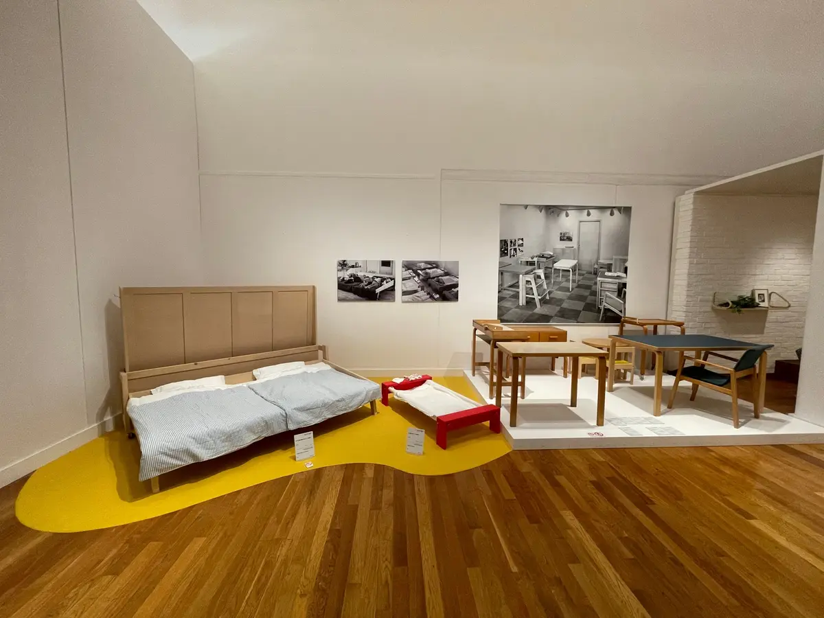 幼稚園、保育園、保健医療施設のためのインテリアと家具