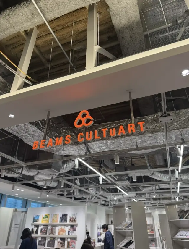 先月オープンのニューマン高輪、新しいスタの画像_3