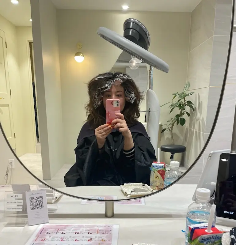 ハイライト　Ms.CHARM　ミズチャーム　ヘアカラー　ヘアスタイル　