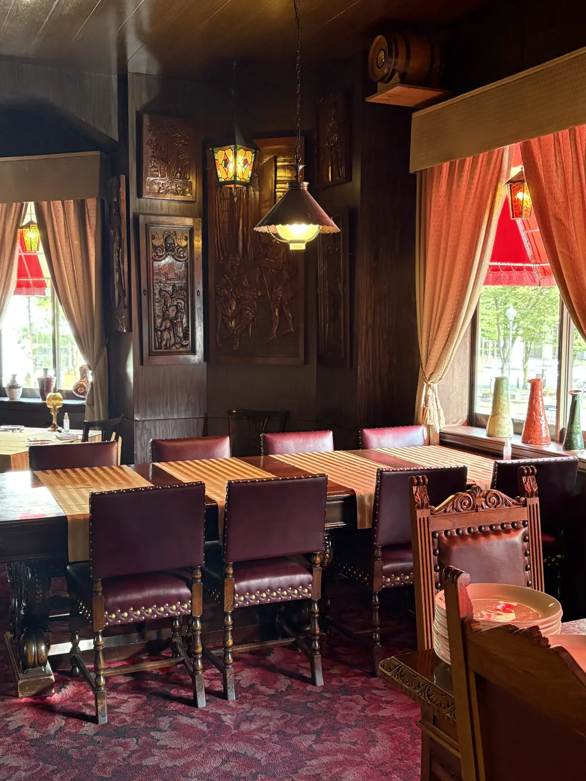 横浜　北欧レストラン