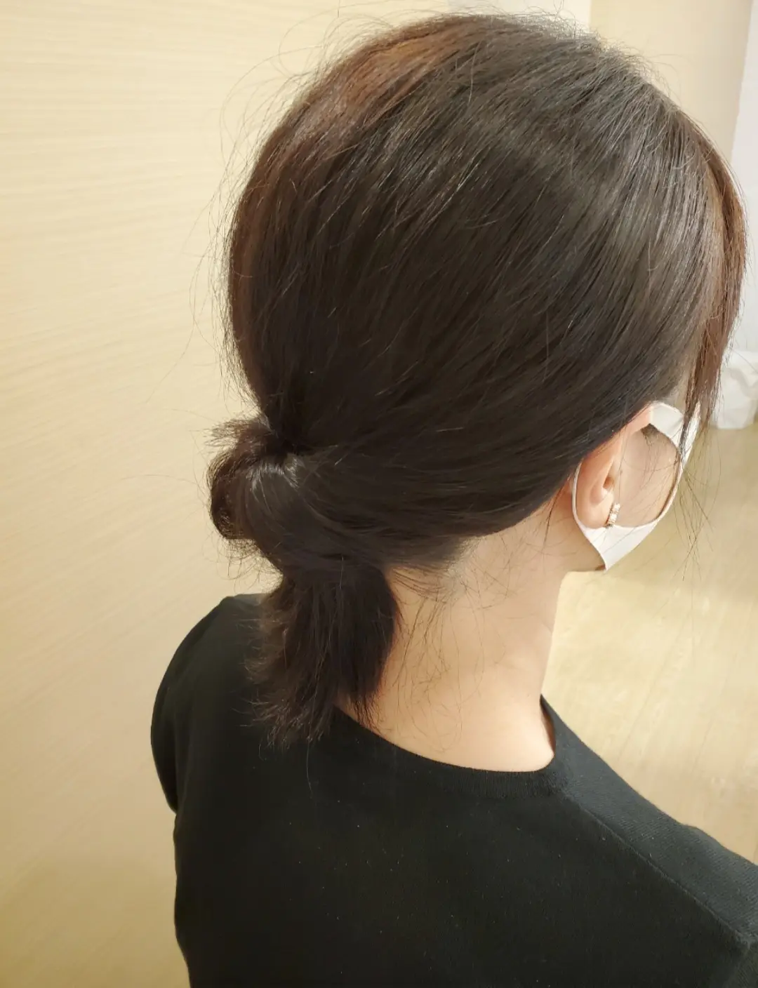 一つ結びもくるりんぱしてスッキリと