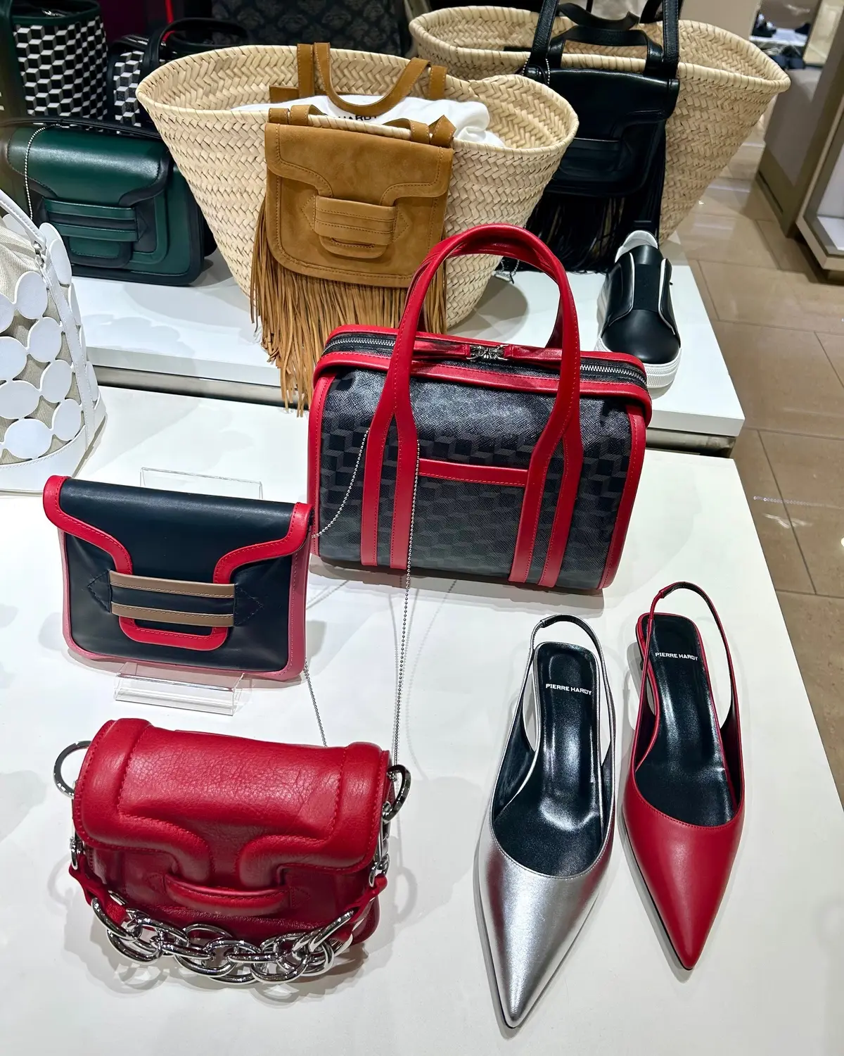 【ピエール アルディ】の素敵なコレクショの画像_12