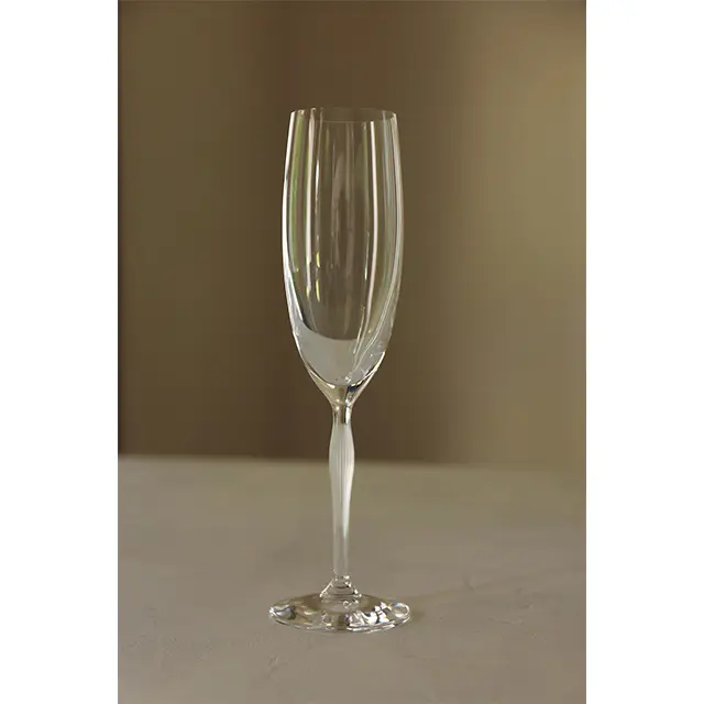 「100ポイント シャンパンフルート」