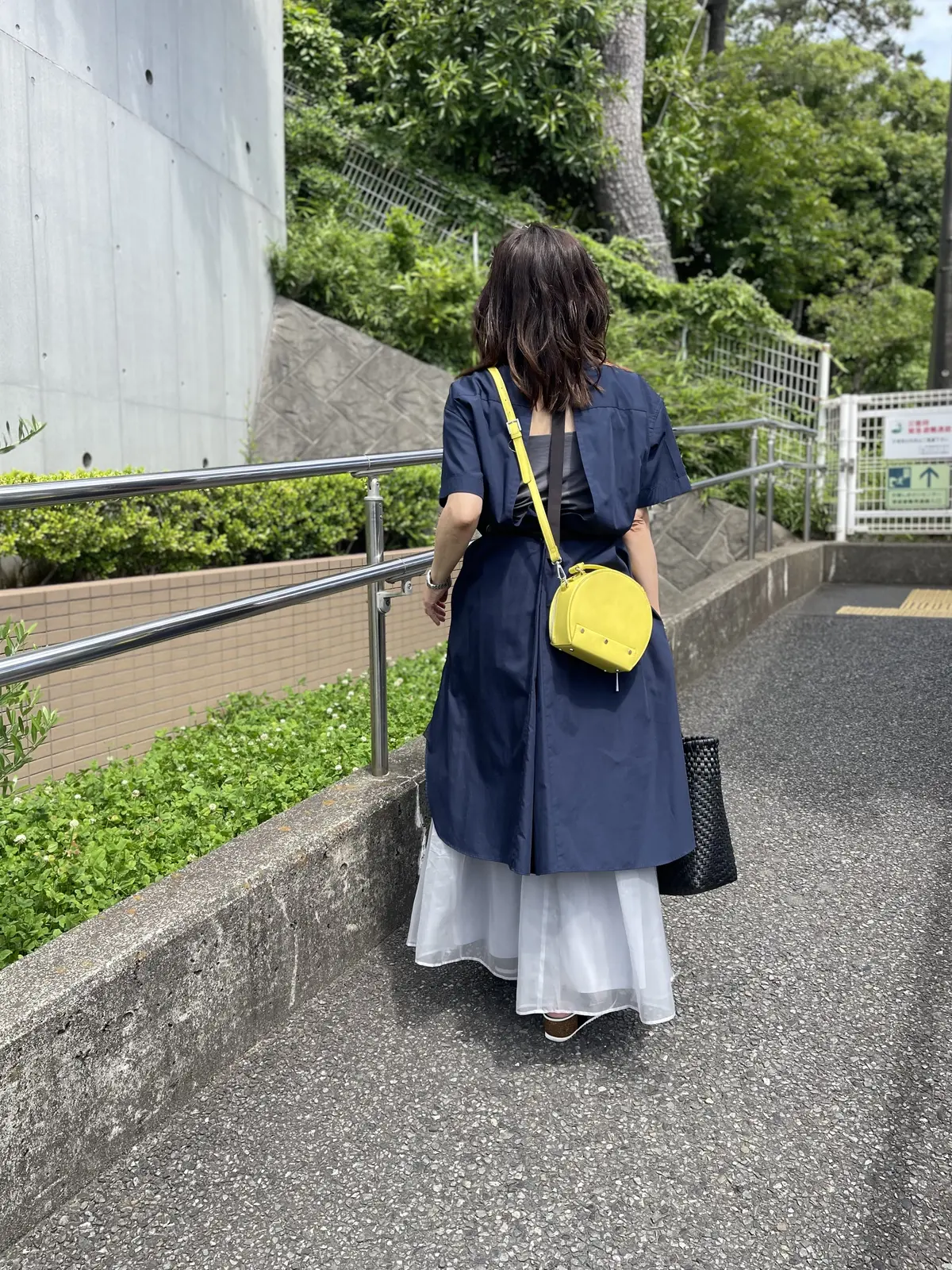 ネイビーワンピースをレイヤードして念願のの画像_5