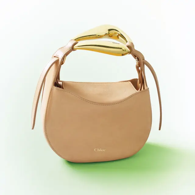 クロエのバッグ「キス」