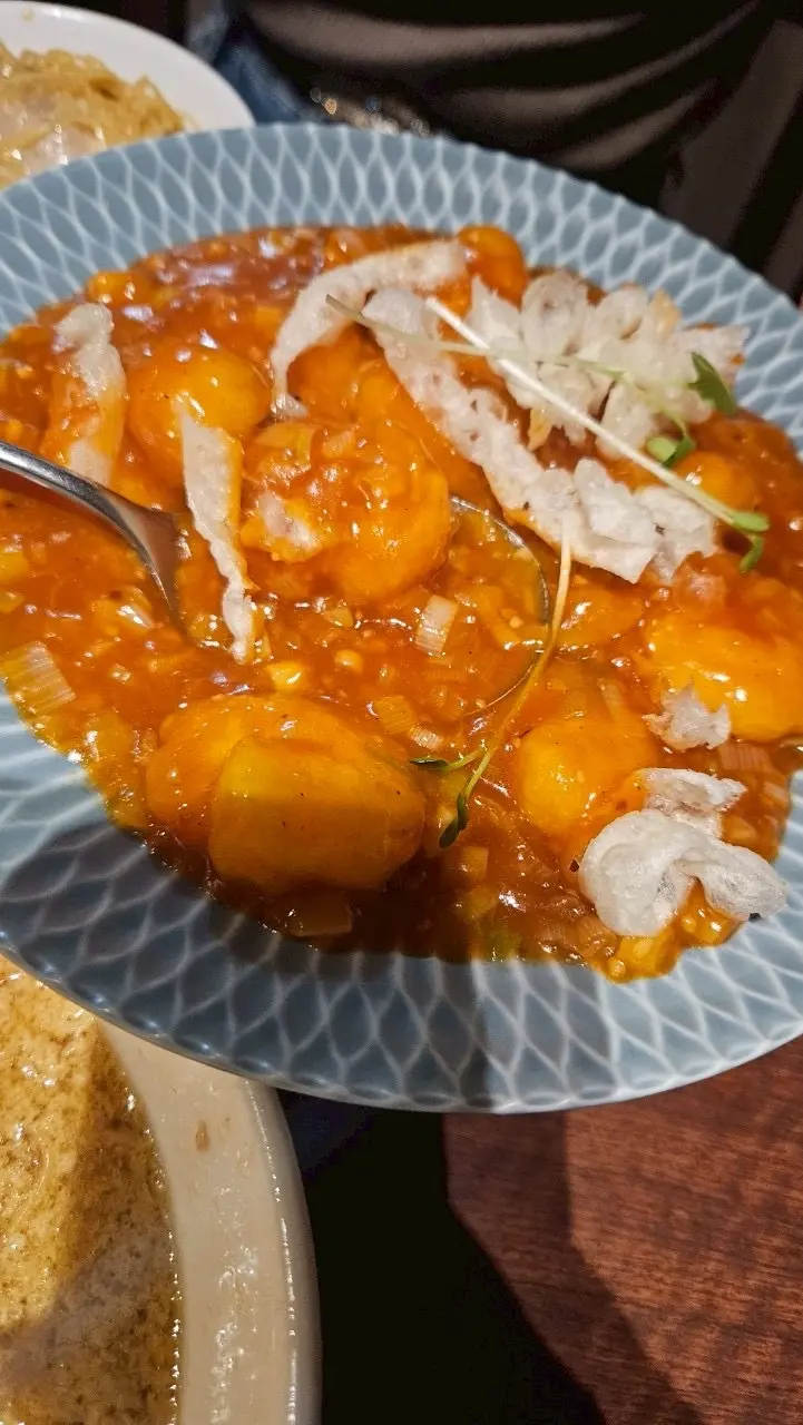 ラーメンは熱々、コーヒーは冷え冷え、タクの画像_5