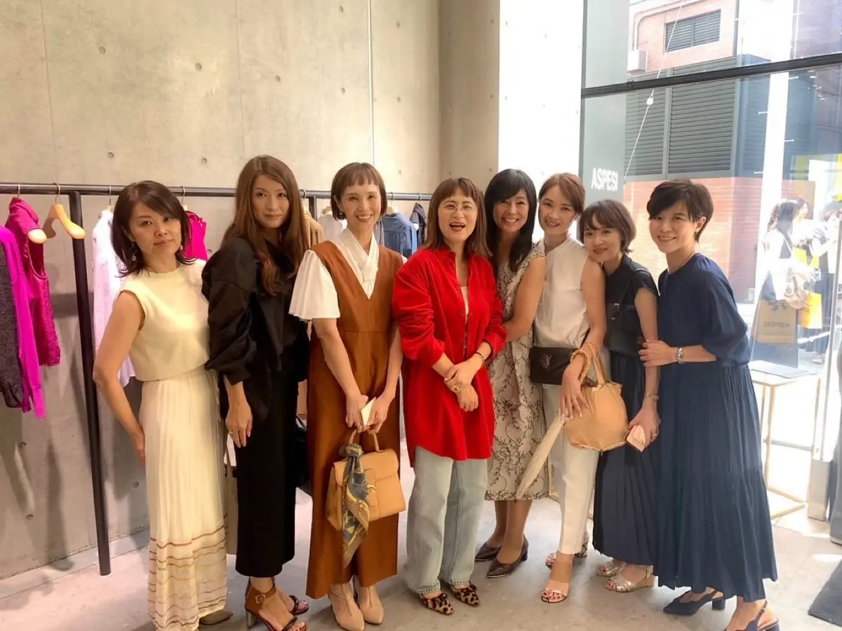 アスペジ、ASPESI、ASPESI青山店、オシャレ、モダン、建物、エクラ華組、華組、エクラJマダム、Jマダム、店内、イベント、エクラ&ASPESIショップイベント