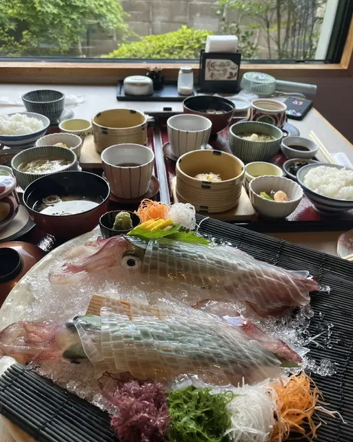 イカ活き造り定食