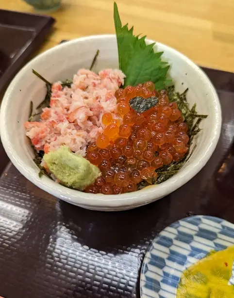 味鮮まえかわ「2色丼」