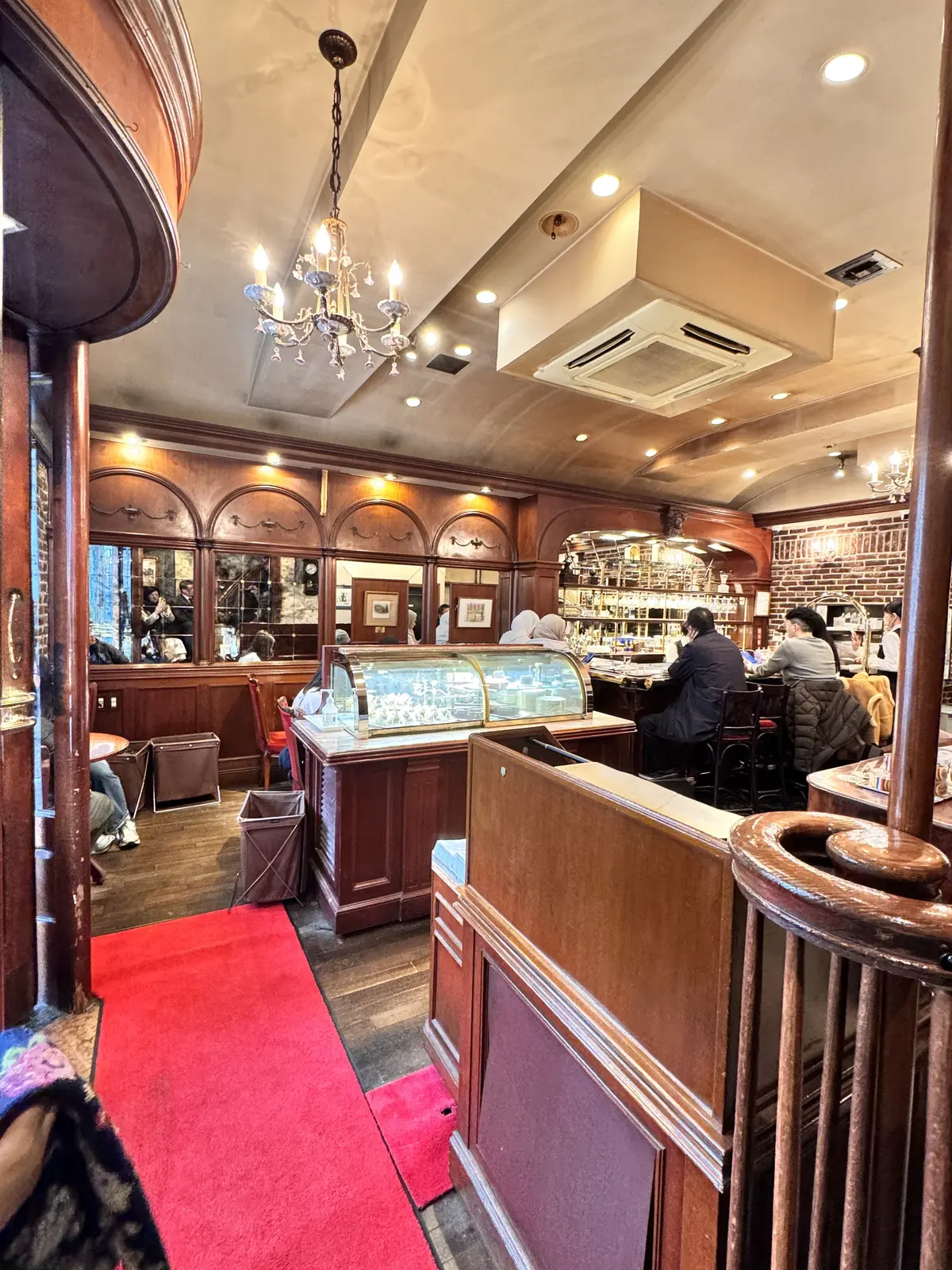 銀座の百名店♡オシャレな老舗クラシックカの画像_2