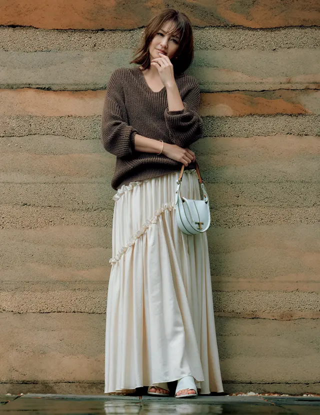 ルーム エイトのニットのRINA