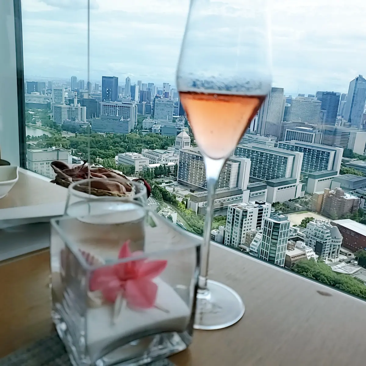 窓ぎわのスパークリング