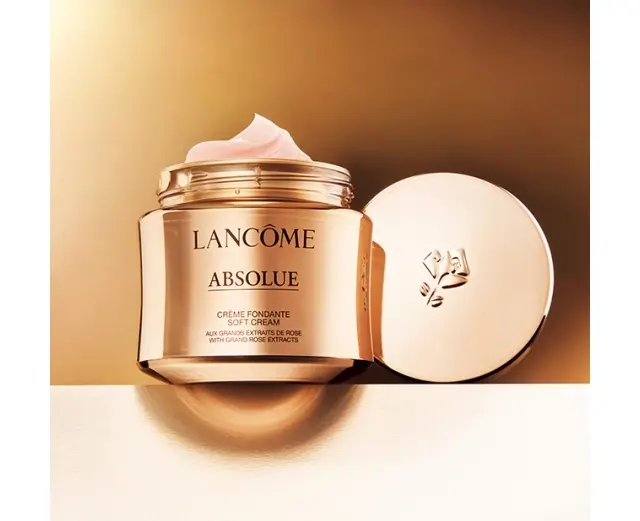 3段階に変化するリュクスな感触