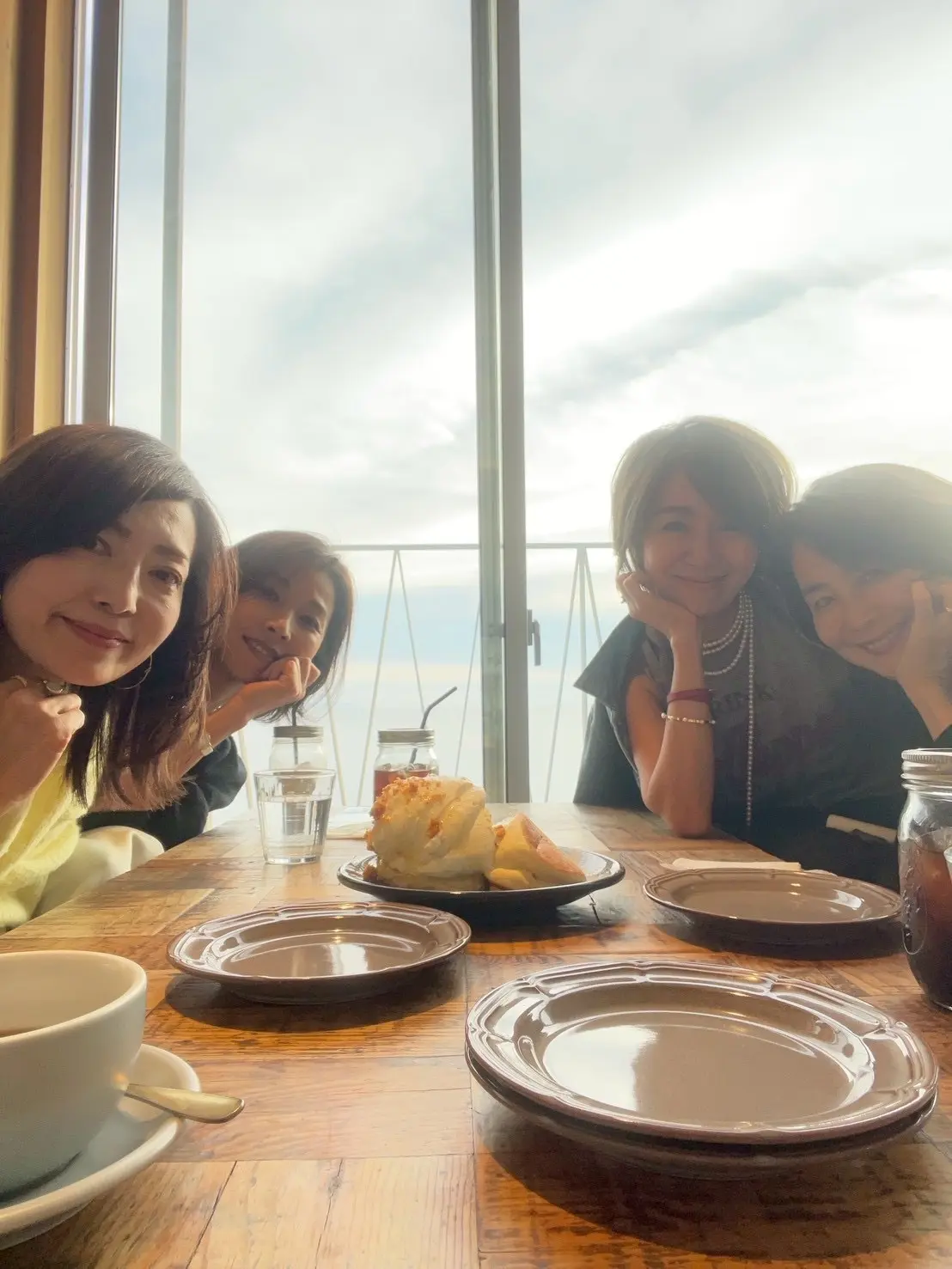 ハーフコートで秋の装いをアップデートの画像_10