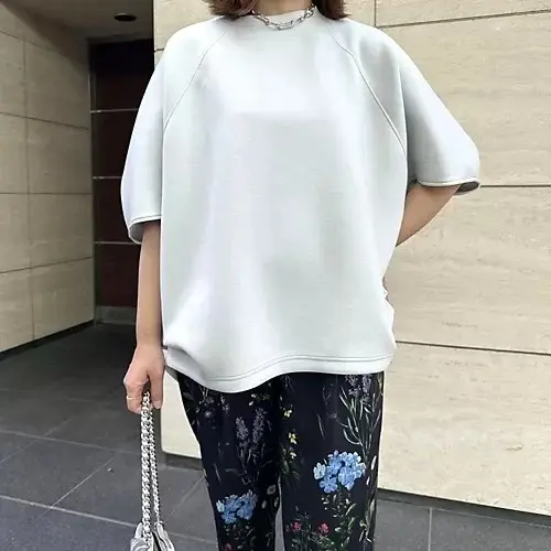 【50代 ファッション】体型カバーも叶うの画像_10