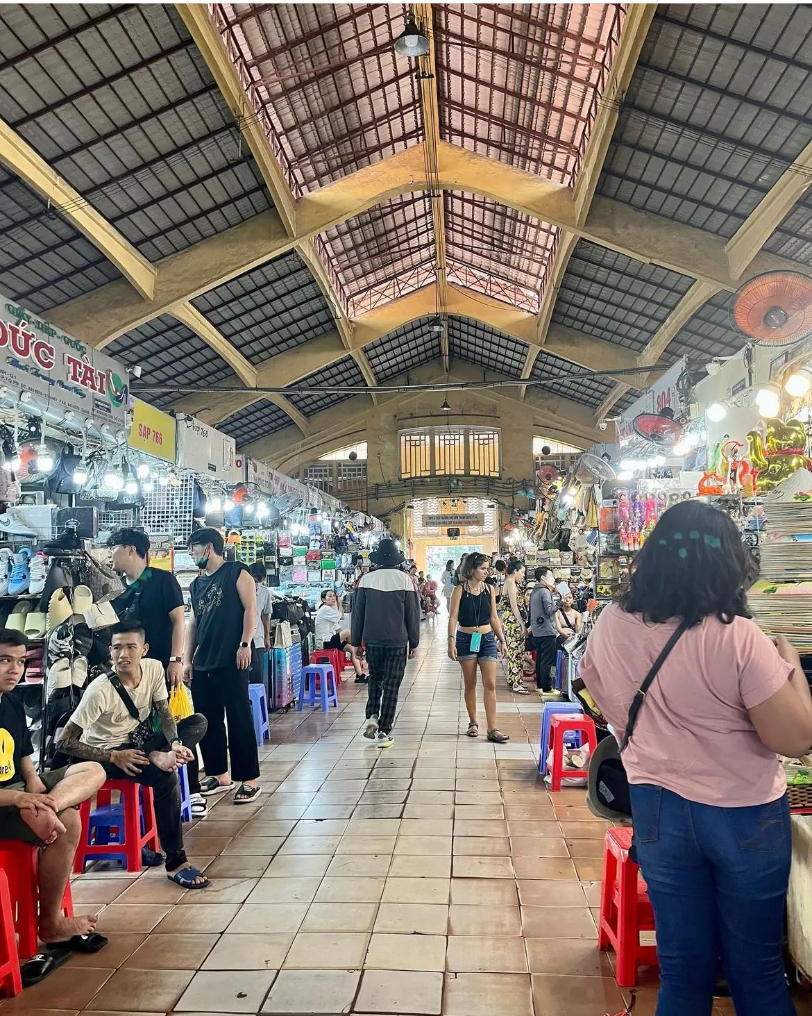 ベンタイン市場