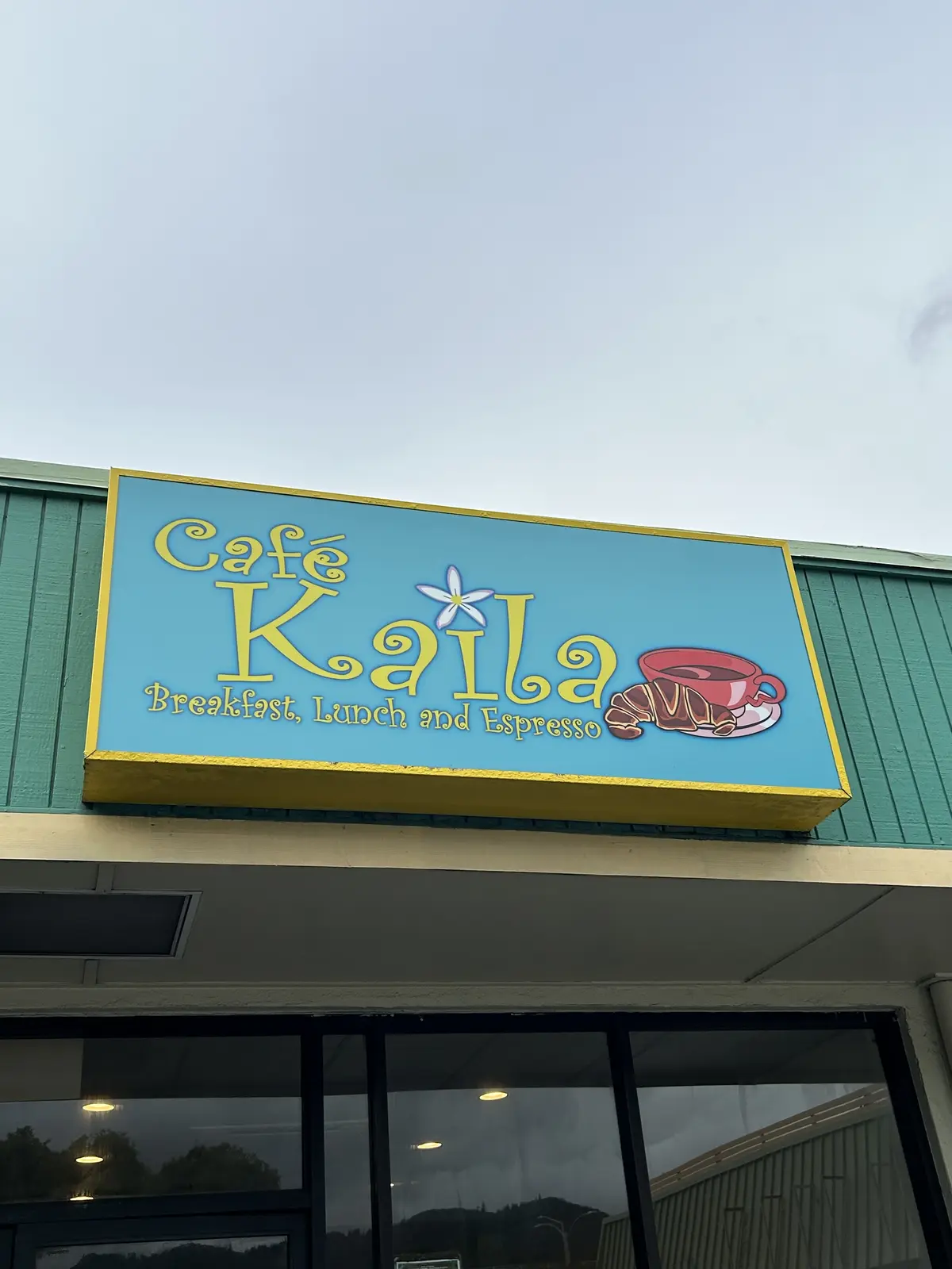 カフェカイラ　ホノルル　行き方　アクセス　Cafe Kaira