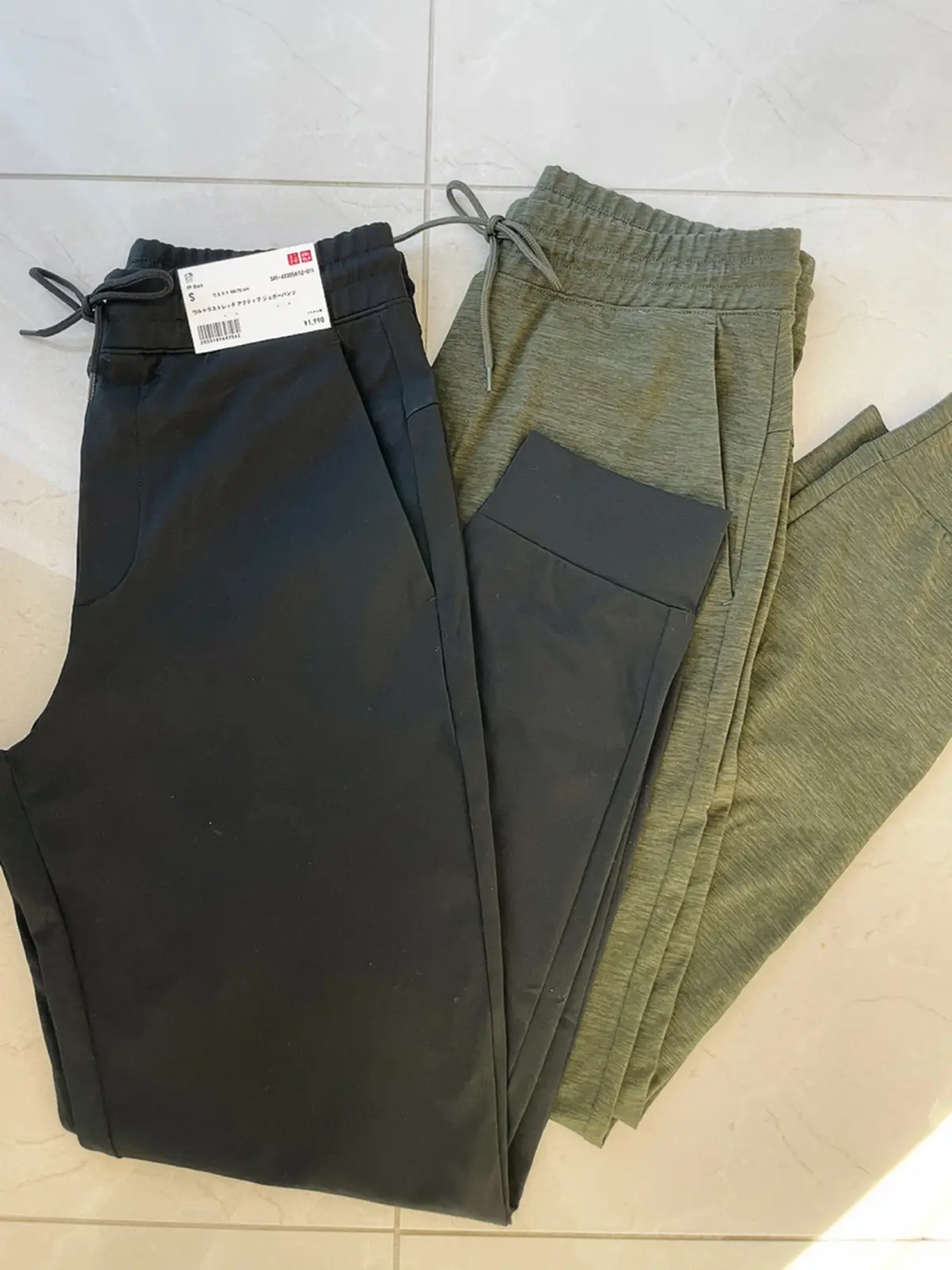 UNIQLOメンズパンツでカジュアルコーの画像_1