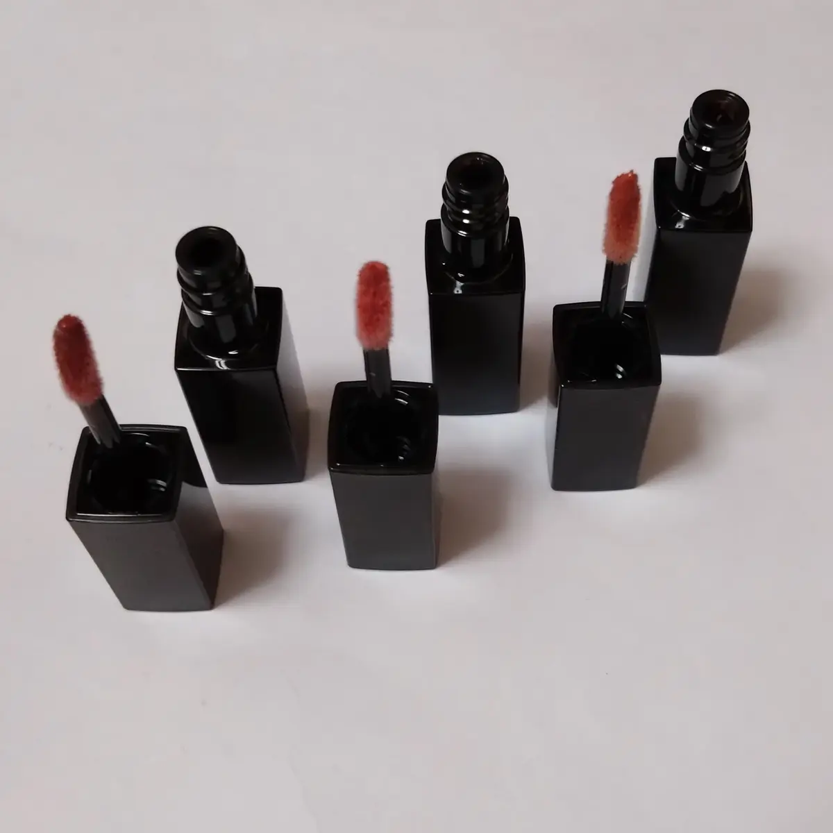 リップモンスタークリアポッド