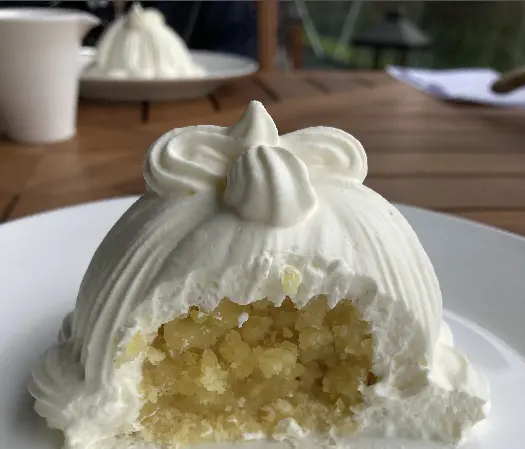 パレスホテル東京のテラス席でボリューム満の画像_4